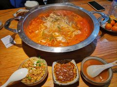 -老凯俚酸汤鱼(鸿通城店)