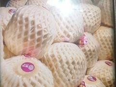-雍容荟帝王蟹活龙虾展台自助(IFS黑金店)