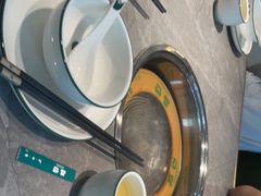 -品也·鲍鱼鸡火锅(皇庭广场店)