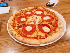 -城市大道红炉披萨烘焙坊