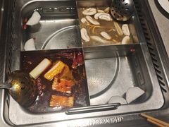 -海底捞火锅(宝龙广场夜宵主题店)