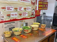 -柳州肥姨妈大骨螺蛳粉(江宁万达店)