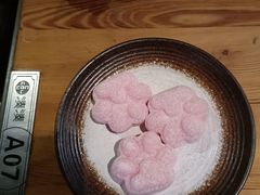 -湊湊火锅·茶憩(杭州湖滨银泰in77店)