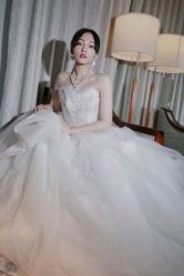 -AMOUR·爱沫婚纱礼服·小众设计品牌