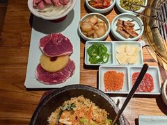 -小花花炭火烤肉·十五年延吉风味(左家庄店)