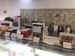 -欢牛蛋糕屋(萧山万象汇店)