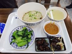 -朱鸿兴面馆(镇湖店)