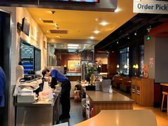 -The Habit Burger Grill 哈比特汉堡(复兴soho店)