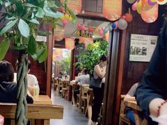 大堂-万记麻辣烫国展总店