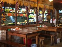 大堂-闯关东东北农家菜(崂山石老人店)