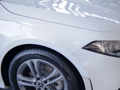 -宁波之星奔驰4S店(海曙店)