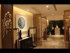 -新盈光·云会所(百丈东路店)