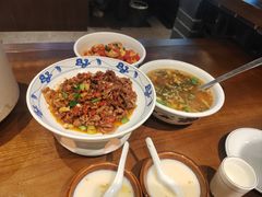 -八碗湘长沙市井菜(坡子街店)