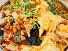 -红鼻子桂林米粉(金唐新光界店)