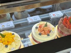 -花花卷卷·鲜食蛋糕(静安久光百货店)