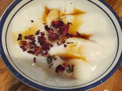 -云阿蛮云南生烫牛肉米线(奉贤路店)