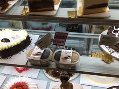 -焙丽拾光(麦凯乐直营店)