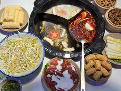 -卤校长重庆火锅(国兴店)
