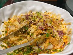 蛰蒙花炝拌面筋-九十九顶毡房(阜石路店)