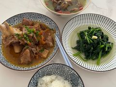 -悦芽照护月嫂+育儿嫂(杭州店)