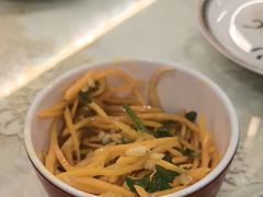-欧提汗·新疆餐厅·清真(银都路店)