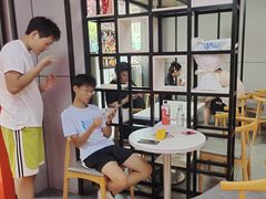 -华莱士·全鸡汉堡(五号路店)