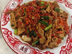 -江城燕子大排档(江汉路步行街店)