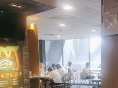 -麦当劳(国家体育场南路店)