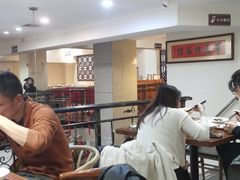 大堂-董厨煨汤馆(车站路店)