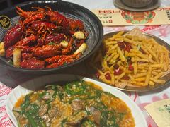 -肥肥虾庄·金牌油焖大虾(杨园滨江时代walk店)