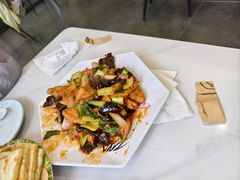 -何适山庄 ·可团建(水长城P2停车场店)