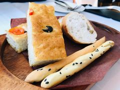 餐前面包-哈布斯扒房(华发商都店)
