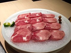 -余欢领鲜火锅(新街口店)