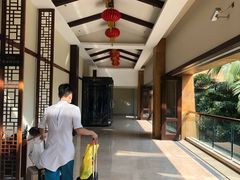 -三亚湾海居铂尔曼度假酒店