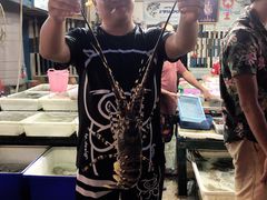 -拉威海鲜市场