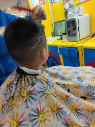 -趣哆剪儿童理发(奥山世纪城店)