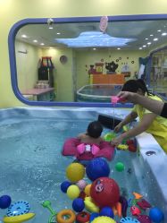 -鱼乐贝贝婴幼儿游泳中心(梅江印象城店)