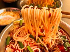 -铁锅哥米线