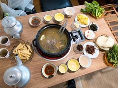 -老石黑山羊毛驴肉火锅(金凯广场店)
