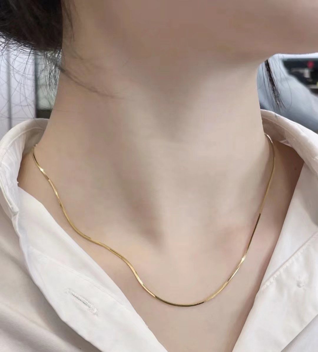 女明星人手一条的流光蛇骨链
