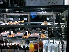 面包甜点陈列柜-Perma Café樸門(五羊店)
