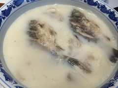 -南京金牛湖巨碗鱼头