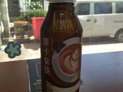 -全家便利店(漕溪北路七店)