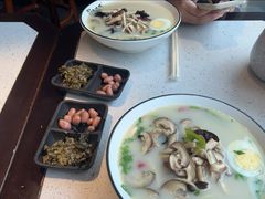 -阿达师傅鱼汤面