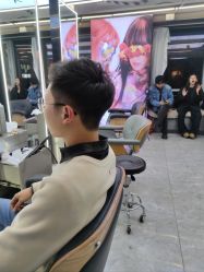 -藤野造型烫发染发