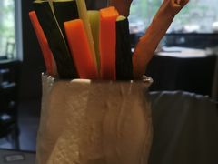 -穹六人间 people 6(岳阳路店)