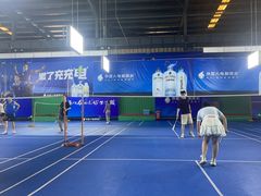 -满江春羽毛球馆