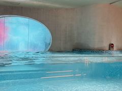 -涨巢·潮玩水疗局