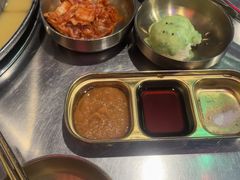 -釜山火炉·海鲜烤肉(紫藤路店)