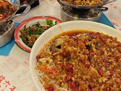 -堂瓦里·33年传统赣菜(第一街区店)